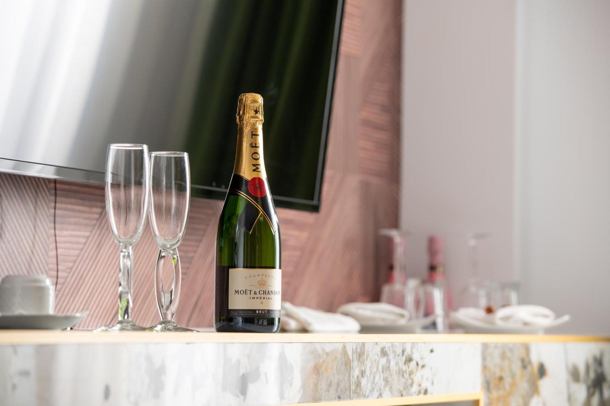 Pela Veranda Exquisite Suites 네오스마르마라스 외부 사진