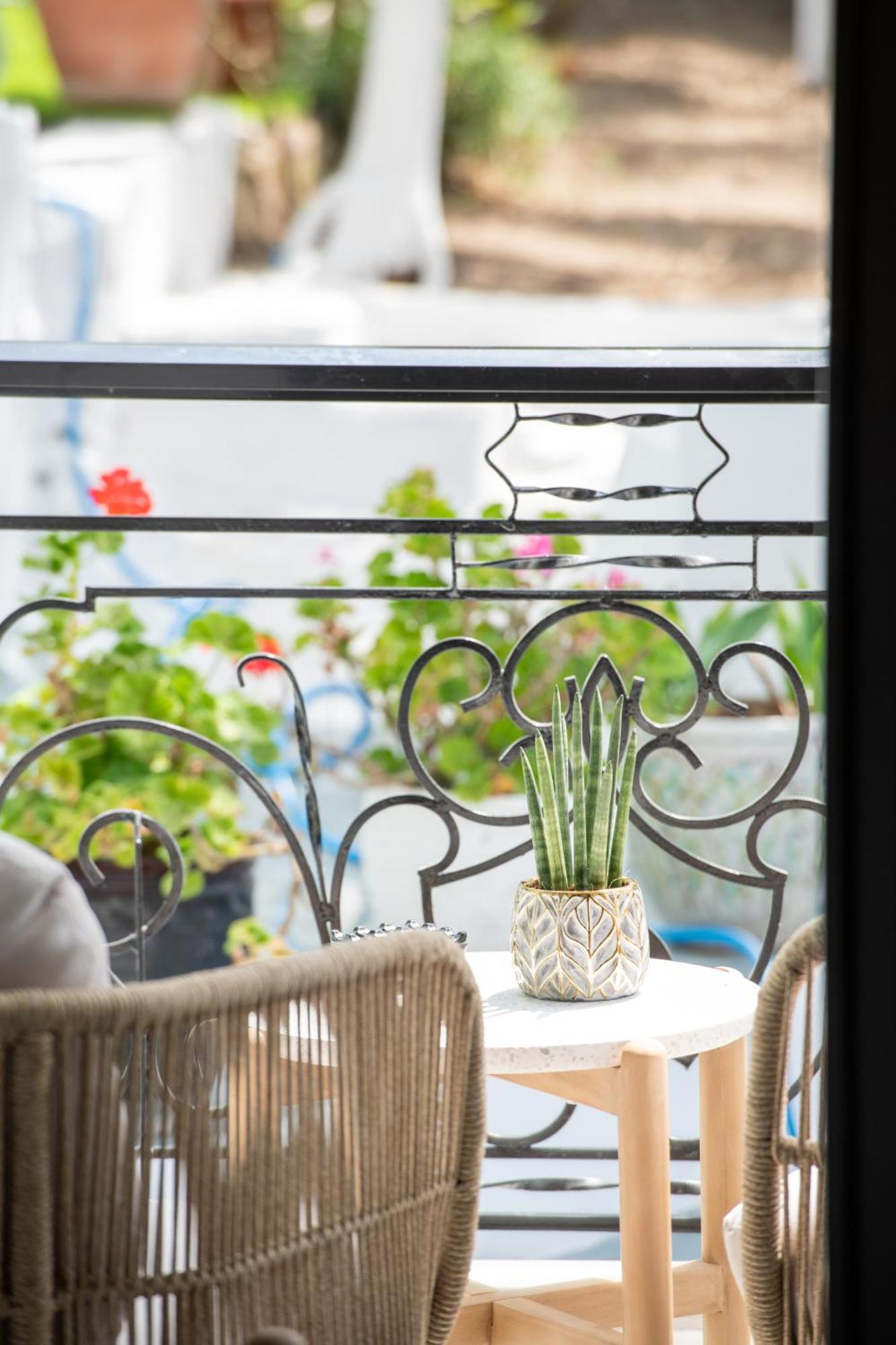 Pela Veranda Exquisite Suites 네오스마르마라스 외부 사진