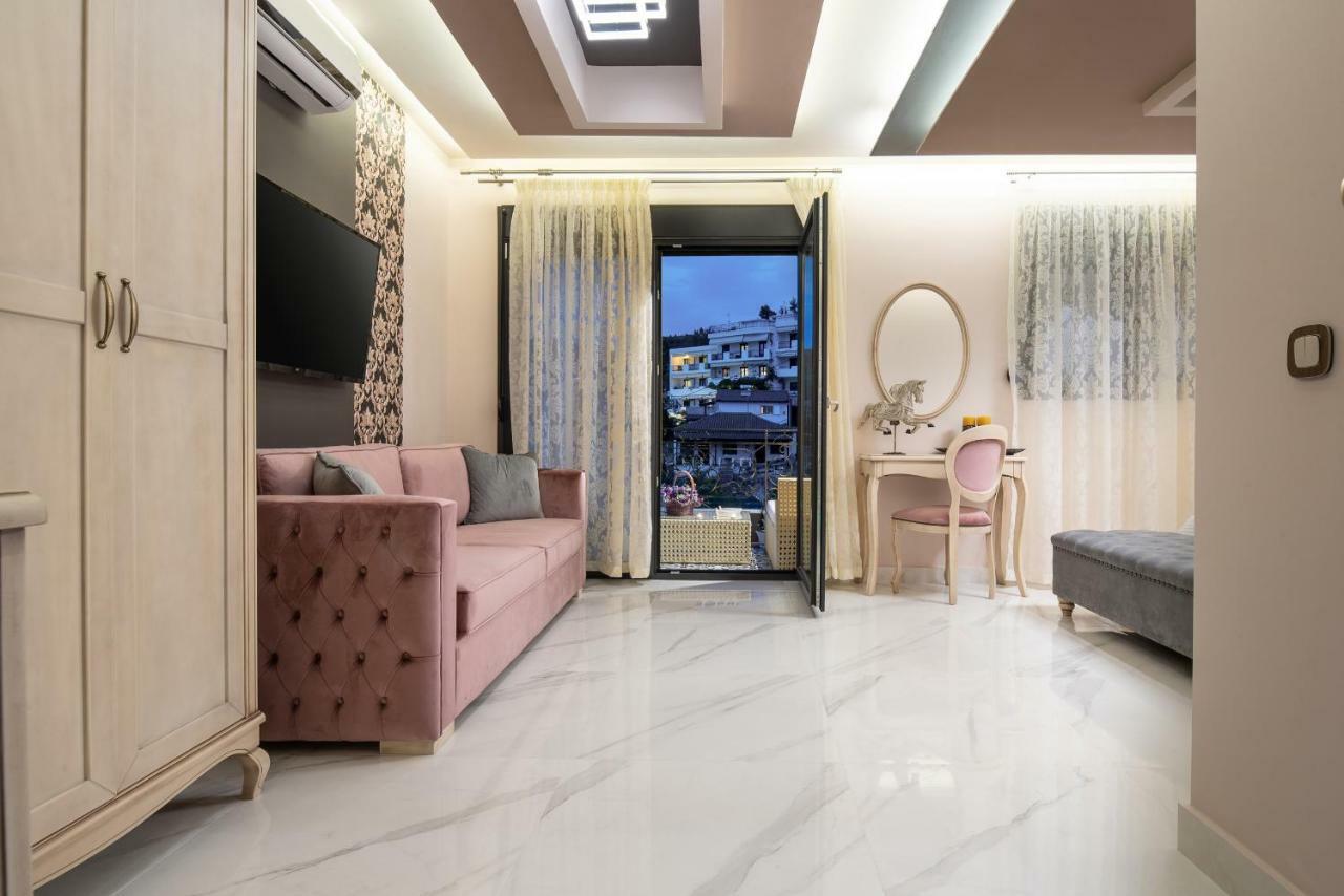 Pela Veranda Exquisite Suites 네오스마르마라스 외부 사진