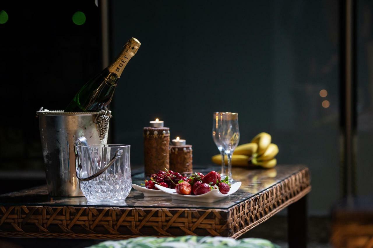 Pela Veranda Exquisite Suites 네오스마르마라스 외부 사진